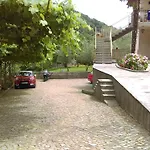 Apartamento Jovich 1 *