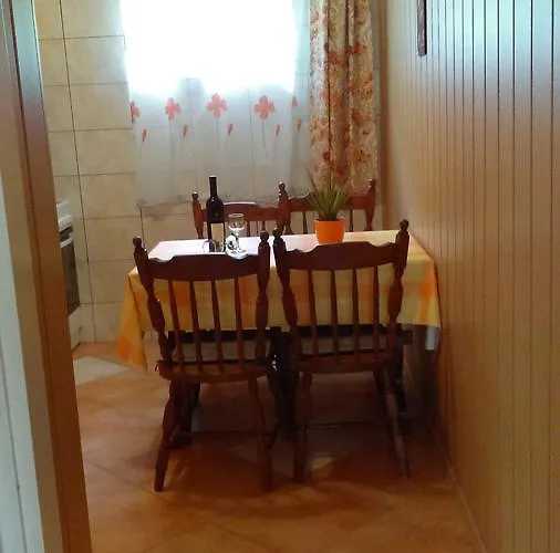 Jovich 1 דירה Mošćenička Draga